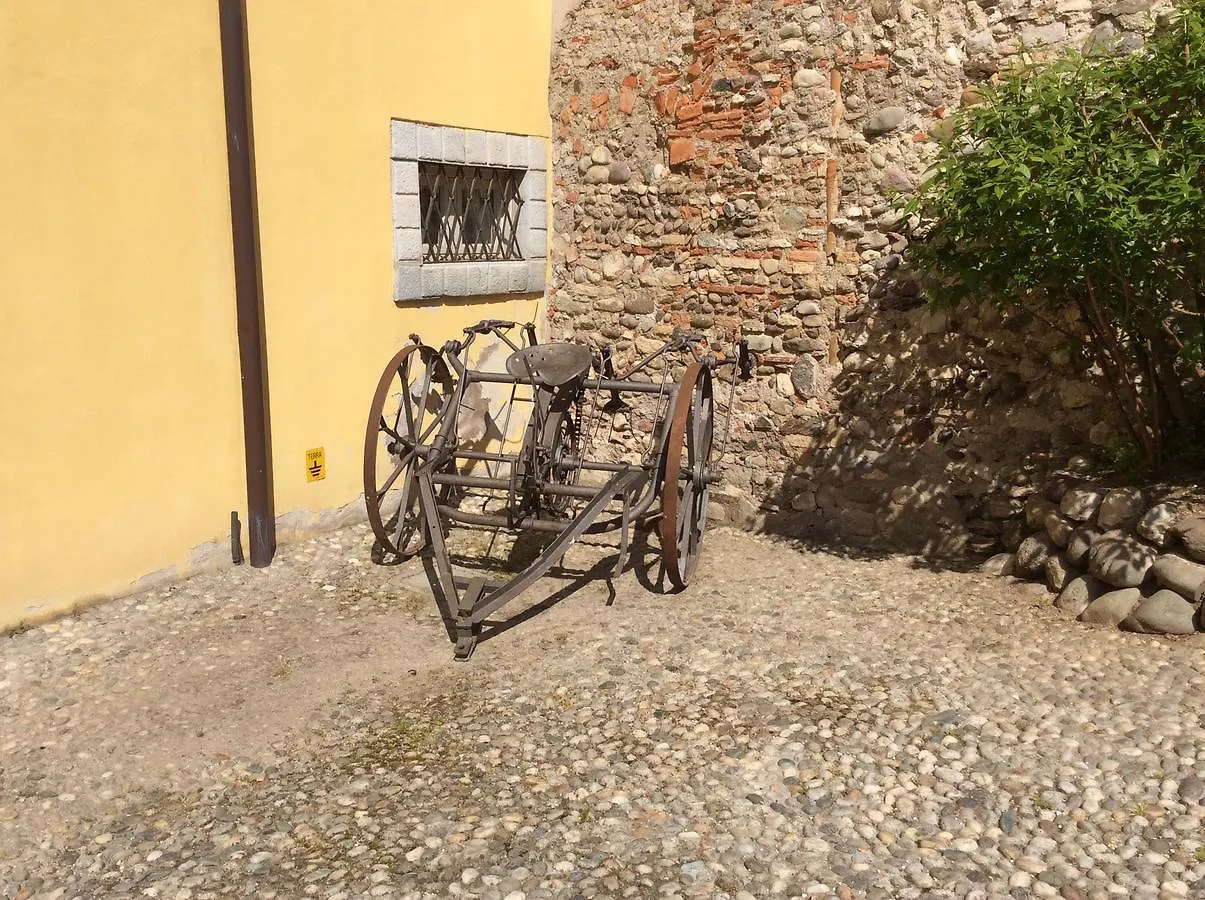 Holiday home Casa Vacanze Agnese San Felice del Benaco Italy