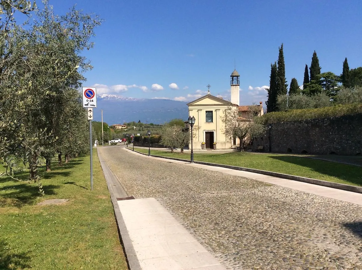 Casa Vacanze Agnese San Felice del Benaco Holiday home