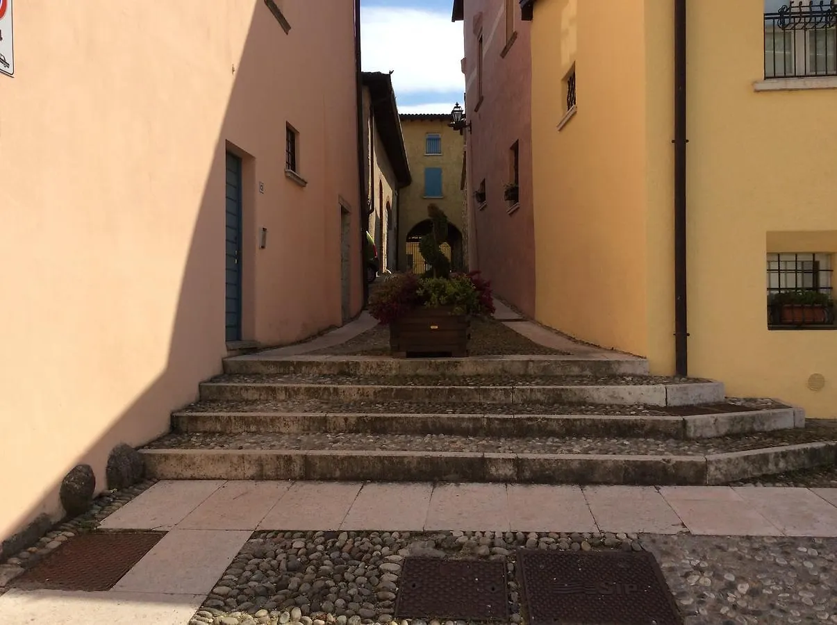 Casa Vacanze Agnese San Felice del Benaco Holiday home